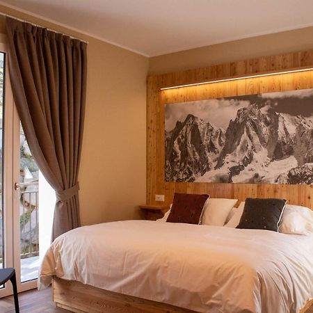Garni Le Grigne Bed & Breakfast Barzio Exterior photo