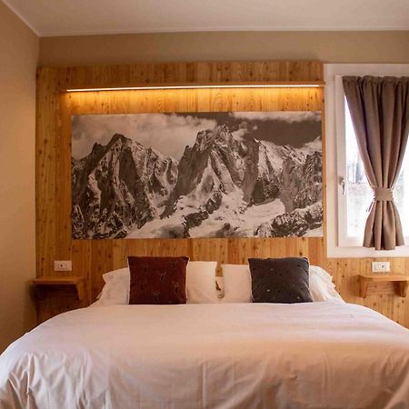 Garni Le Grigne Bed & Breakfast Barzio Exterior photo