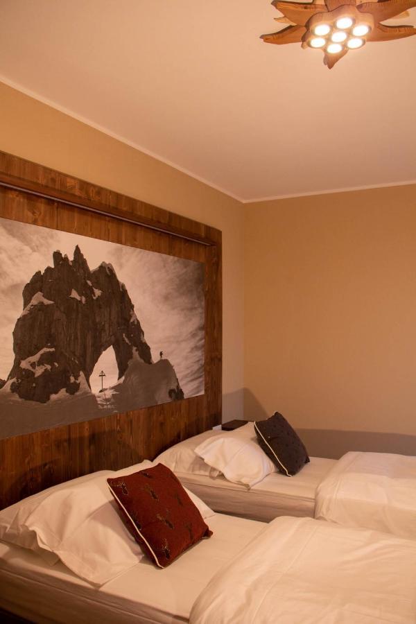 Garni Le Grigne Bed & Breakfast Barzio Exterior photo